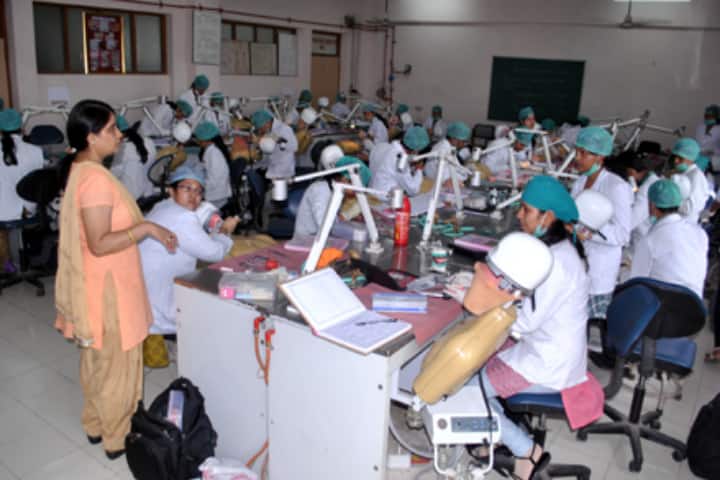 Babu Banarasi Das College of Dental Sciences campus in Lucknow, Uttar Pradesh, India — photo 3