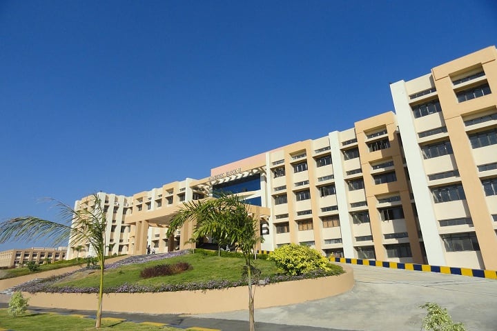 JNTUH College of Engineering campus in Karimnagar, Telangana, India — photo 3