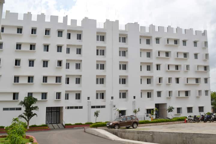 KGiSL Institute of Technology campus in Coimbatore, Tamil Nadu, India — photo 4