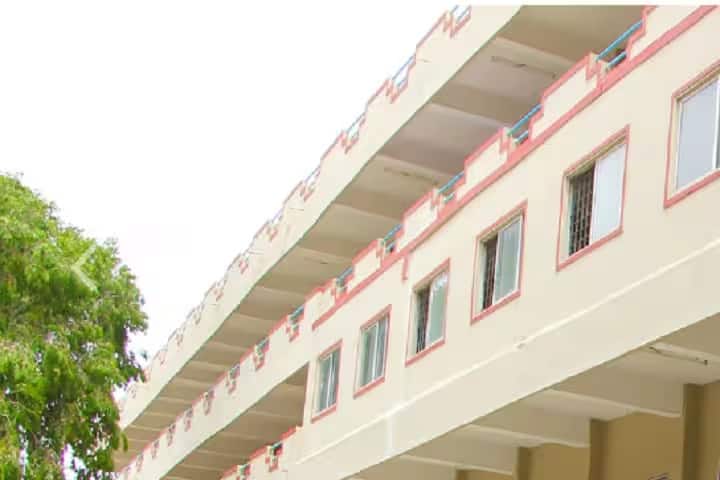 Cheran Arts and Science College campus in Tiruppur, Tamil Nadu, India — photo 2
