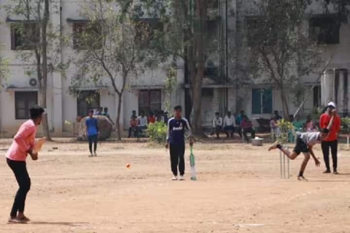 Cheran Arts and Science College campus in Tiruppur, Tamil Nadu, India — photo 6