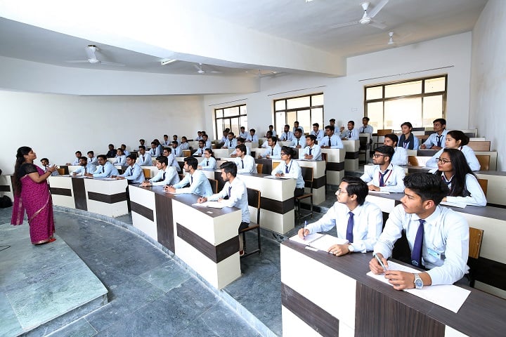 Mewar University campus in Chittorgarh, Rajasthan, India — photo 4