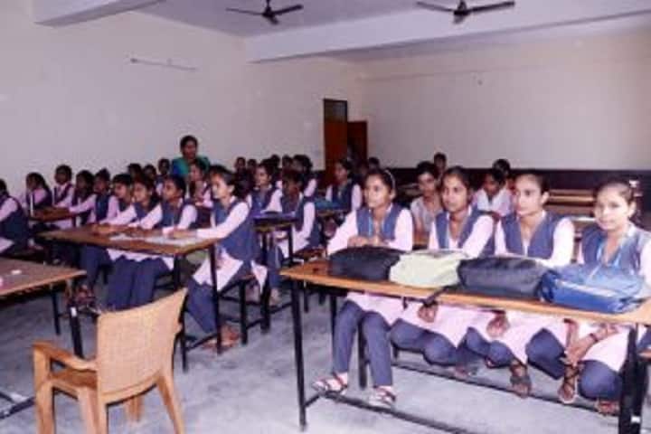 Mamta Girls Degree College campus in Barabanki, Uttar Pradesh, India — photo 4