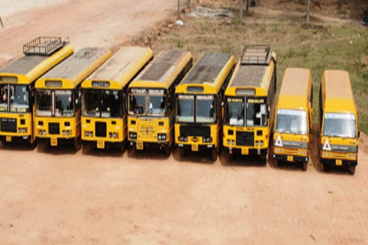 Sri Vasavi Engineering College campus in West Godavari, Andhra Pradesh, India — photo 4