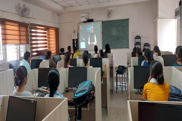 Government College for Women campus in Rohtak, Haryana, India — photo 5