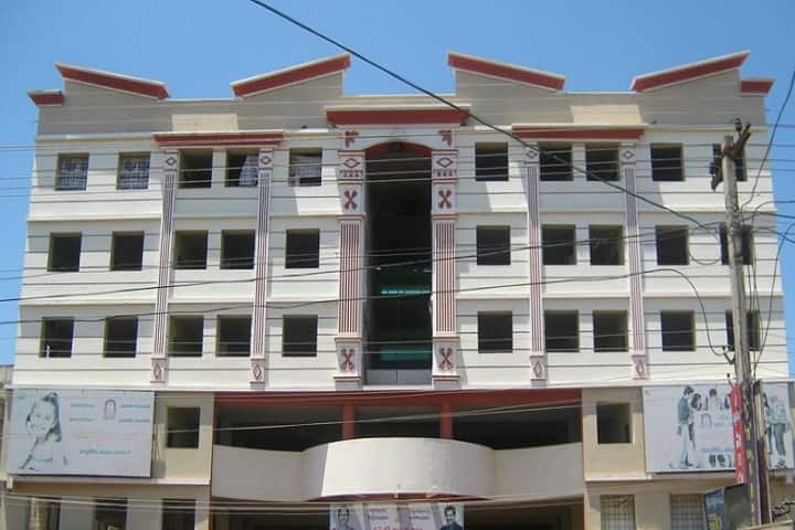Aditya Degree College campus in Eluru, Andhra Pradesh, India — photo 1