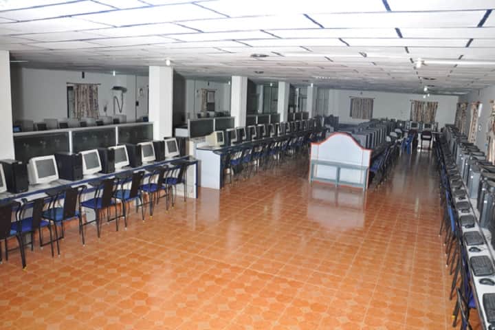 Krishna Chaitanya Degree and PG College campus in Nellore, Andhra Pradesh, India — photo 6