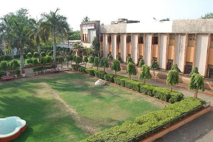 Seva Sadan Mahavidyalaya campus in Burhanpur, Madhya Pradesh, India — photo 1