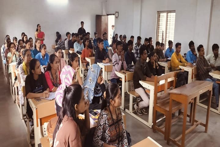 Seva Sadan Mahavidyalaya campus in Burhanpur, Madhya Pradesh, India — photo 3