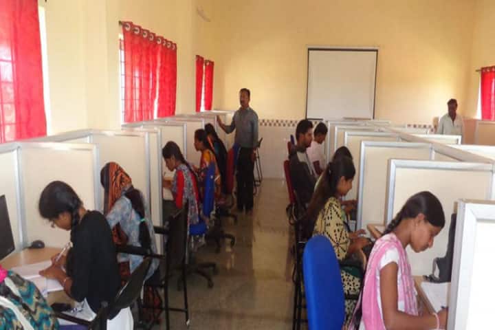 Government First Grade College campus in Gundlupete, Karnataka, India — photo 2