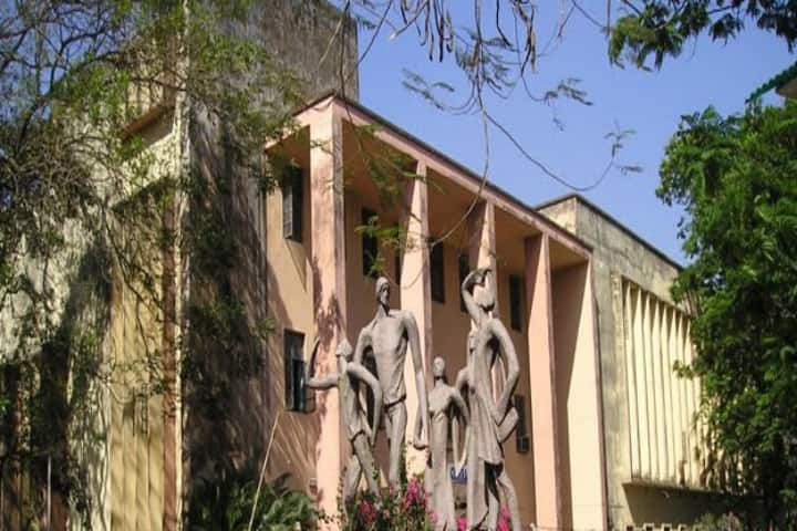 Jadavpur University campus in Kolkata, West Bengal, India — photo 3