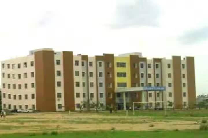 Malla Reddy Institute of Dental Sciences campus in Hyderabad, Telangana, India — photo 1