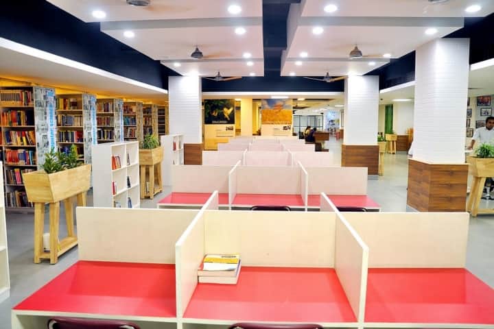 SET MRIIRS campus in Faridabad, Haryana, India — photo 4