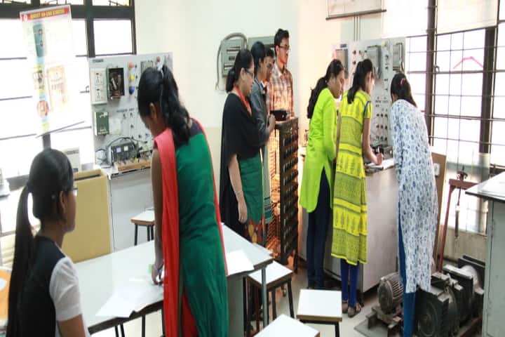 PVGCOET Pune campus in Pune, Maharashtra, India — photo 3