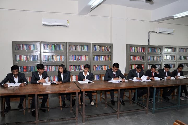 Genba Sopanroa Moze Trust's Parvatibai Genba Moze College of Engineering campus in Pune, Maharashtra, India — photo 4