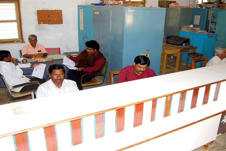 Municipal Arts College campus in Gadag, Karnataka, India — photo 4