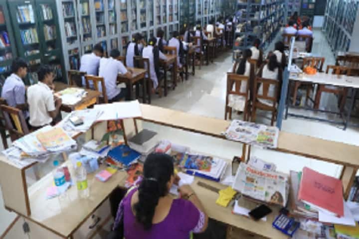 Kukke Sri Subrahmanyeshwara College campus in Subrahmanya, Karnataka, India — photo 5