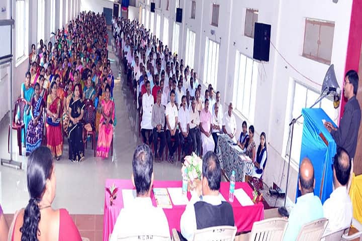 Kukke Sri Subrahmanyeshwara College campus in Subrahmanya, Karnataka, India — photo 6
