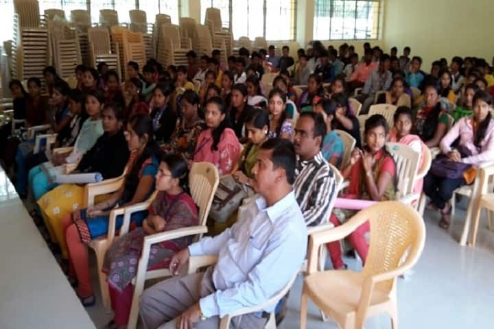 Government First Grade College campus in Bangalore, Karnataka, India — photo 3
