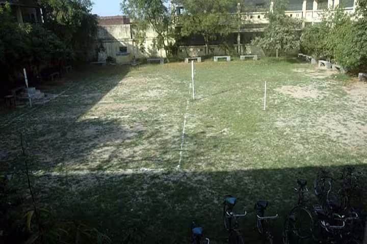 Hemwati Nandan Bahuguna Government PG College campus in Allahabad, Uttar Pradesh, India — photo 5