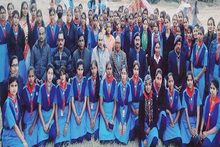 Hemwati Nandan Bahuguna Government PG College campus in Allahabad, Uttar Pradesh, India — photo 6