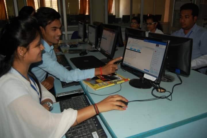 KCNIT Banda campus in Banda, Uttar Pradesh, India — photo 4