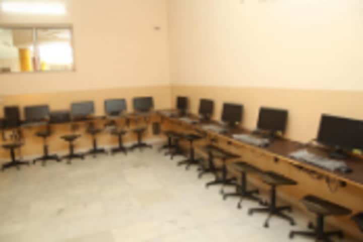Vidhik Shaikshanik Sansthan campus in Bhopal, Madhya Pradesh, India — photo 3