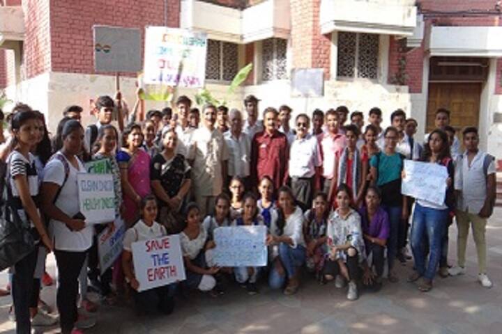 City CU Shah Commerce College campus in Ahmedabad, Gujarat, India — photo 5