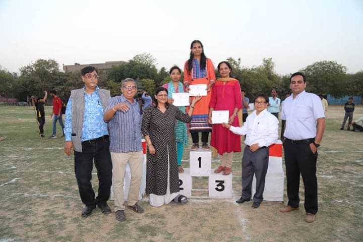 Motilal Nehru College Evening campus in New Delhi, Delhi, India — photo 4