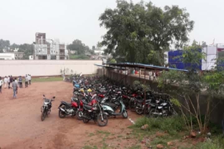 Shree Tammannappa Chikkodi Arts and Commerce College campus in Bagalkot, Karnataka, India — photo 5