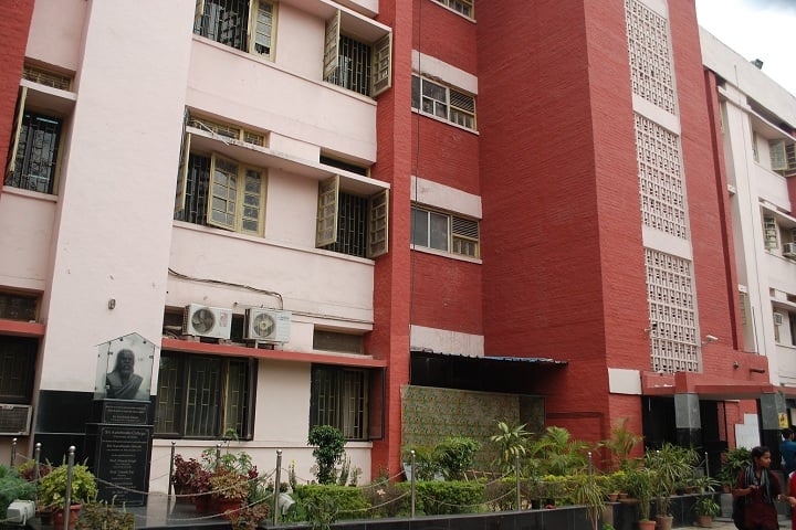 Sri Aurobindo College Evening campus in New Delhi, Delhi, India — photo 5