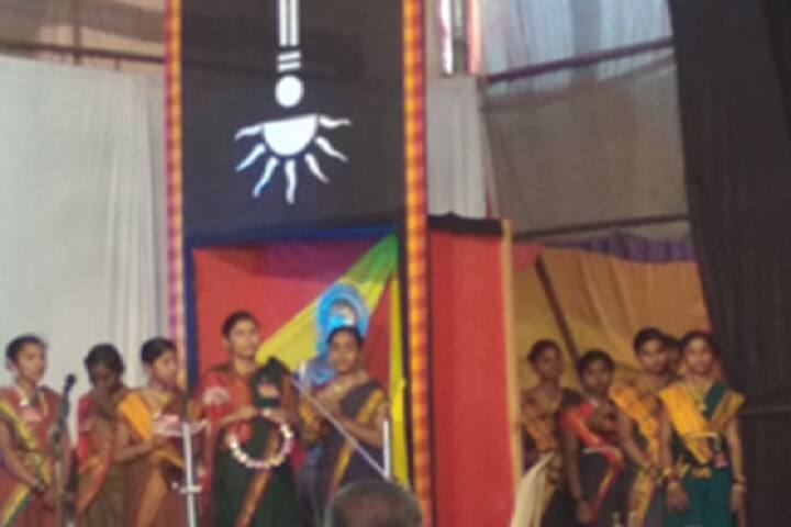 Smt Chinnamma Basappa Patil Arts and Commerce Degree College campus in Chincholi, Karnataka, India — photo 3