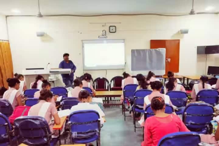 SMM Government Girls College campus in Bhilwara, Rajasthan, India — photo 3