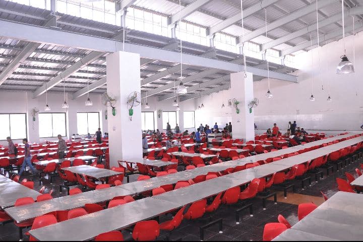 Marwadi University campus in Rajkot, Gujarat, India — photo 3