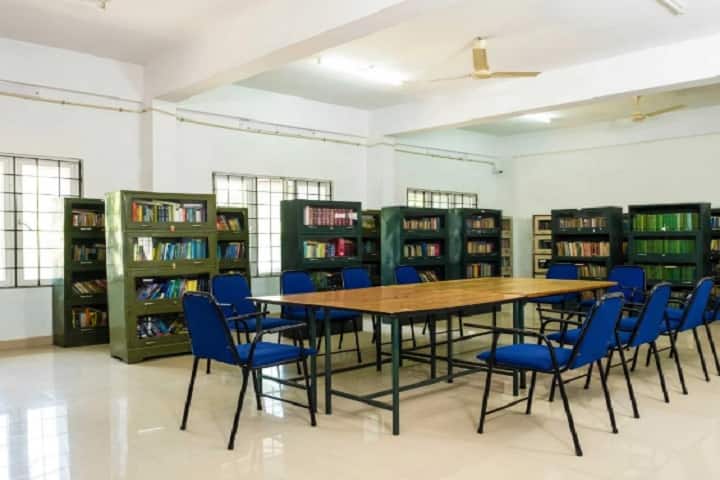 National College of Arts and Science campus in Thiruvananthapuram, Kerala, India — photo 3