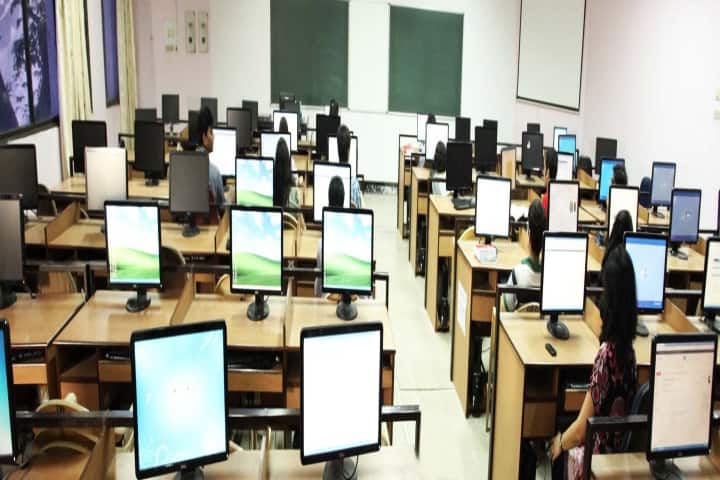 XLRI Jamshedpur campus in Jamshedpur, Jharkhand, India — photo 3