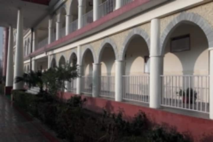 Laureate Institute of Pharmacy campus in Dehra Gopipur, Himachal Pradesh, India — photo 2