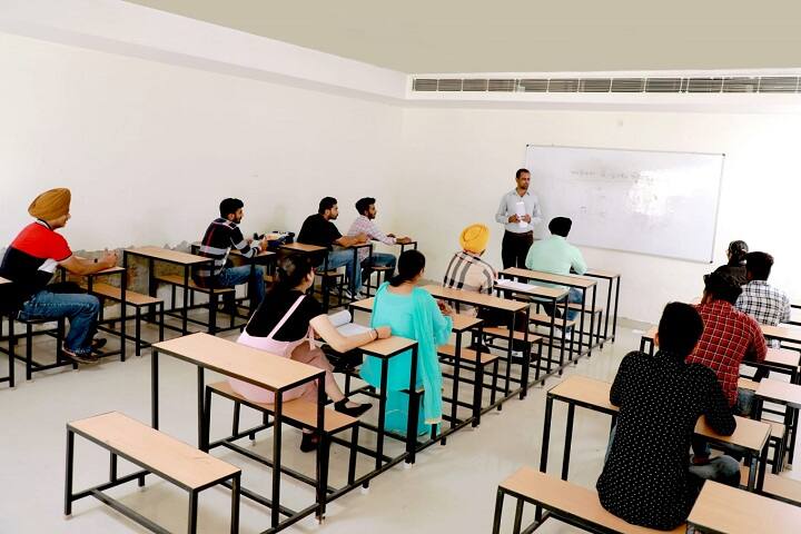 Guru Nanak College campus in Ferozepur, Punjab, India — photo 5