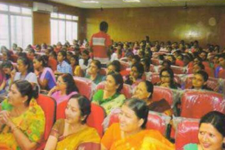 Sri Arvind Mahila College campus in Patna, Bihar, India — photo 6