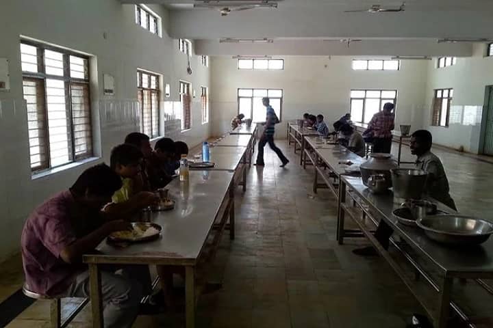 Sri Venkateswara Arts College campus in Tirupati, Andhra Pradesh, India — photo 5