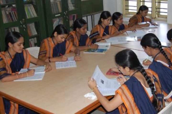 SR Kanthi College of Education campus in Ilkal, Karnataka, India — photo 5