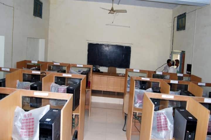 KM Government College campus in Jind, Haryana, India — photo 2