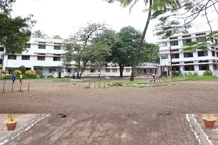 Smt Indirabai G Kulkarni Arts JB Sawant Science College and Sau Janakibai Dhondo Kunte Commerce College campus in Mumbai, Maharashtra, India — photo 1
