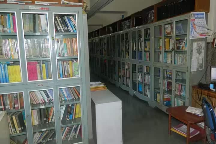 Institute of Sciences Poona's campus in Pune, Maharashtra, India — photo 3