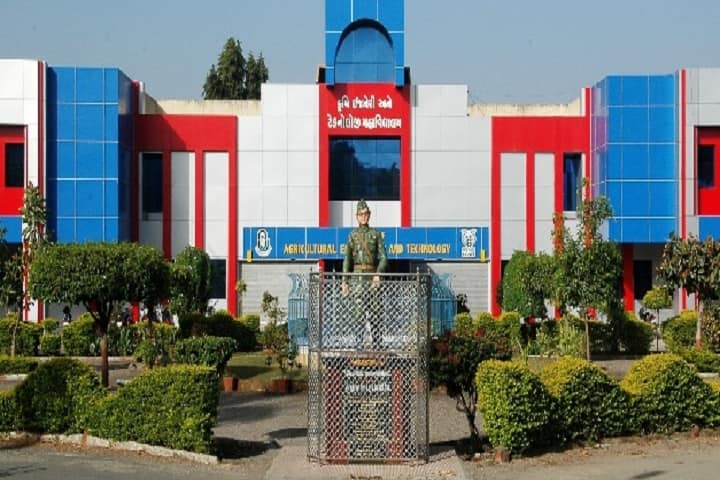 JAU Junagadh campus in Junagadh, Gujarat, India — photo 6