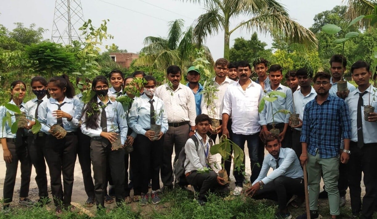 G Singh Degree College campus in Allahabad, Uttar Pradesh, India — photo 6