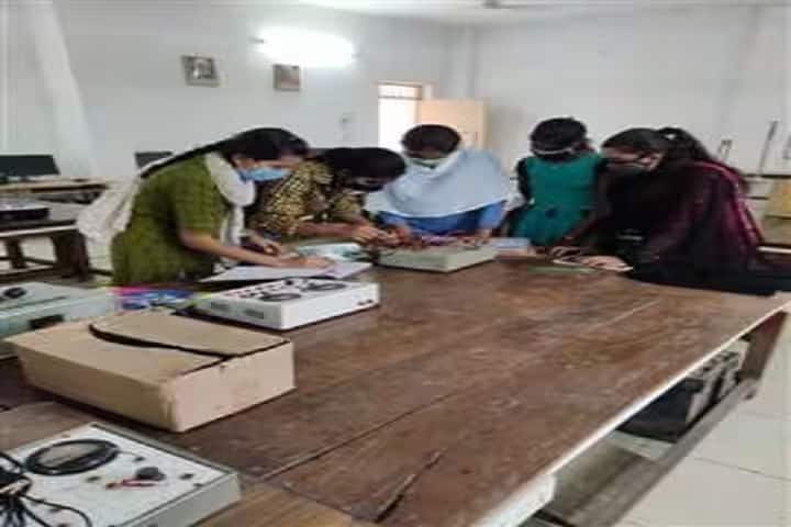 Government GNA PG College campus in Bhatapara, Chhattisgarh, India — photo 6