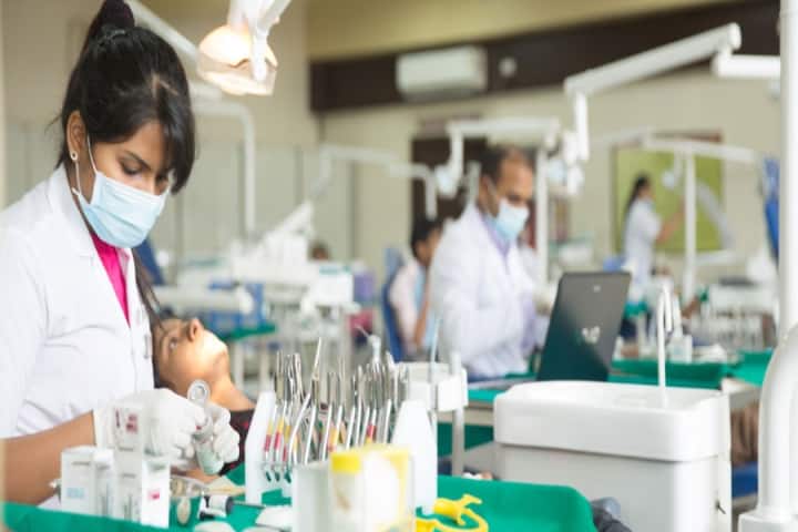 Dr DY Patil University campus in Navi Mumbai, Maharashtra, India — photo 3