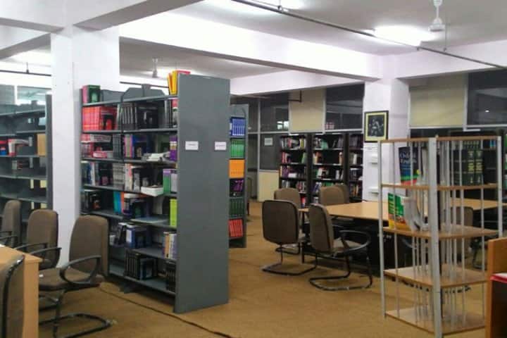 RUHS Medical College, Jaipur campus in Jaipur, Rajasthan, India — photo 2