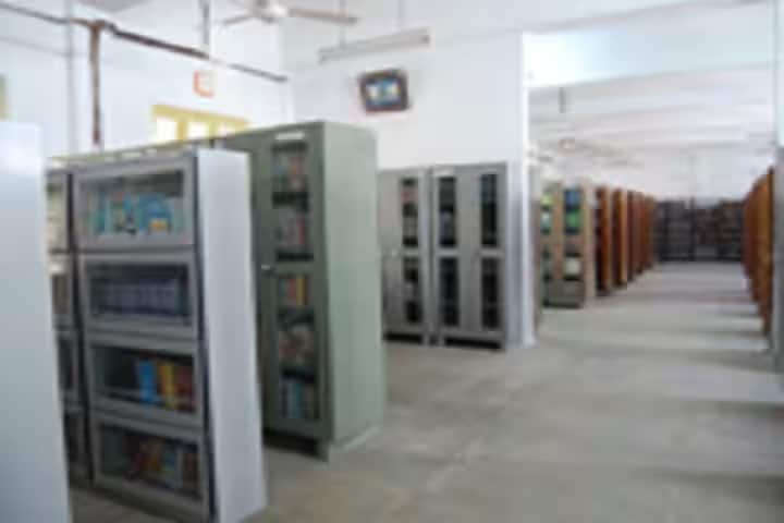 Government MH College of Home Science and Science for Women campus in Jabalpur, Madhya Pradesh, India — photo 3